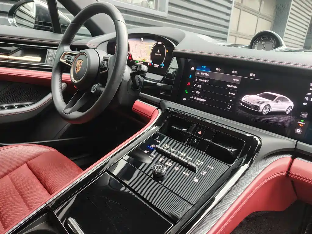 Porsche Panamera New Energy 2025 — фото 16
