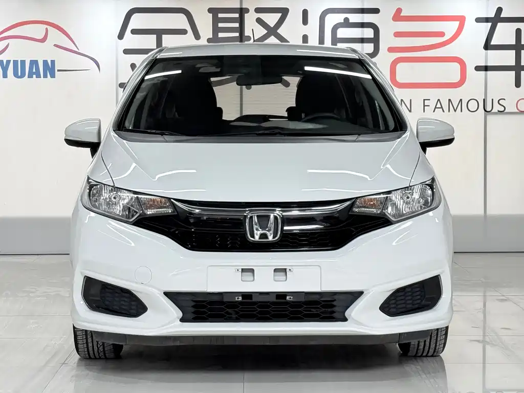 Honda Fit 2019 — фото 2