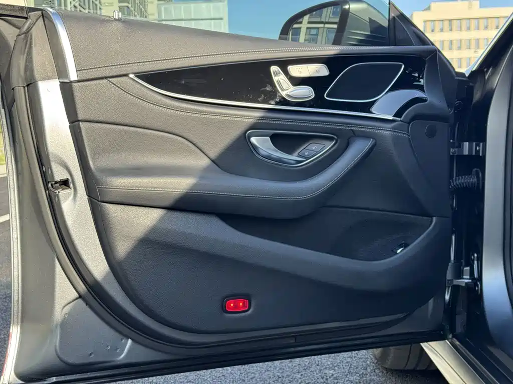 Mercedes-Benz AMG GT 2020 — фото 11