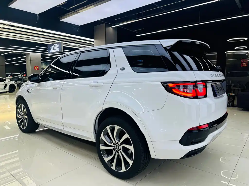 Land Rover Discovery Sport 2024 — фото 4