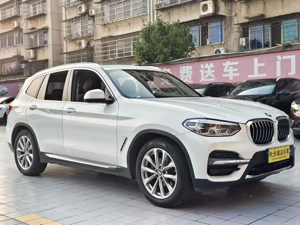 BMW X3 2020 — фото 3