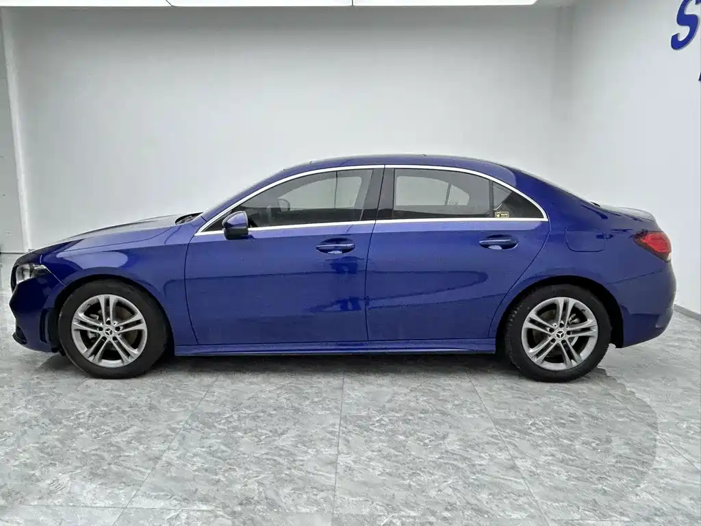 Mercedes-Benz A-Class 2022