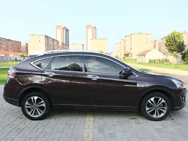 Luxgen You6 SUV 2017