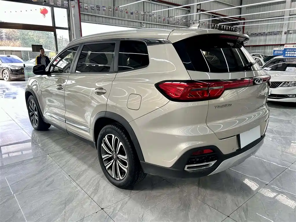 Chery Tiggo 8 2019 — фото 4