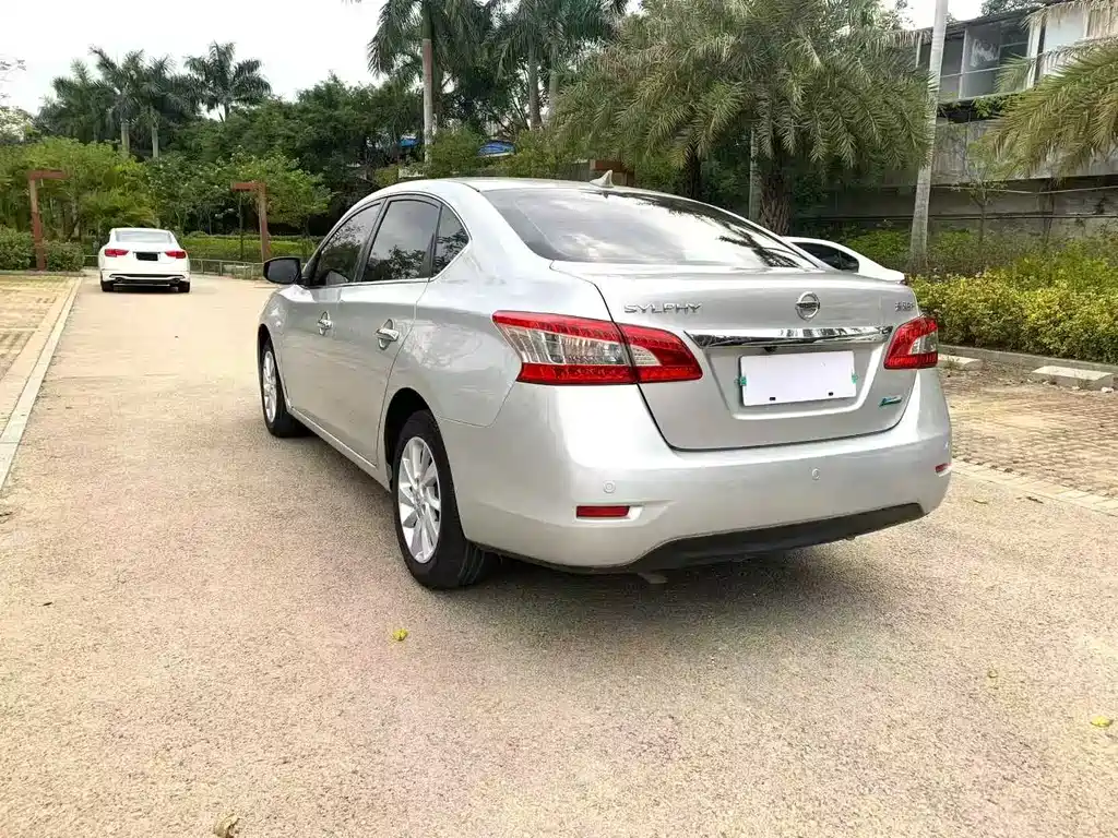 Nissan Sylphy 2014 — фото 4