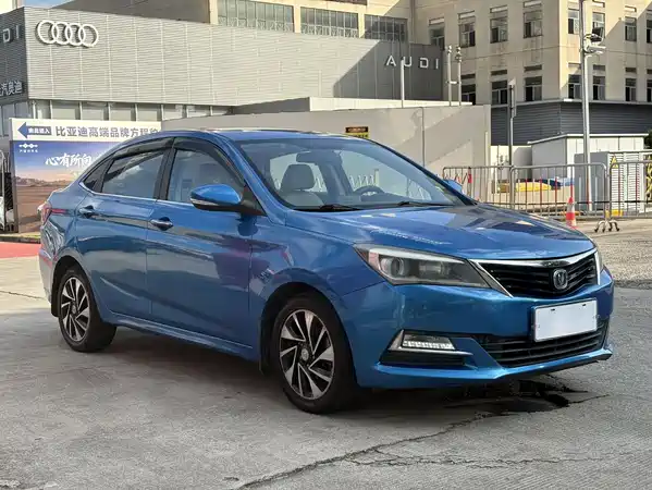 Changan Yuexiang V7 2017