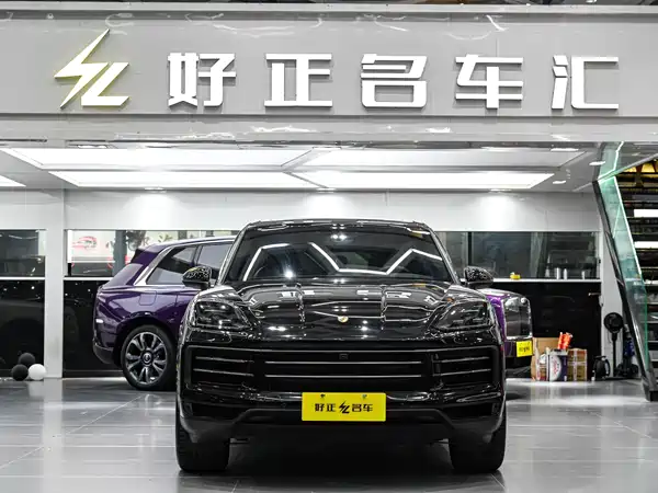 Porsche Cayenne 2025