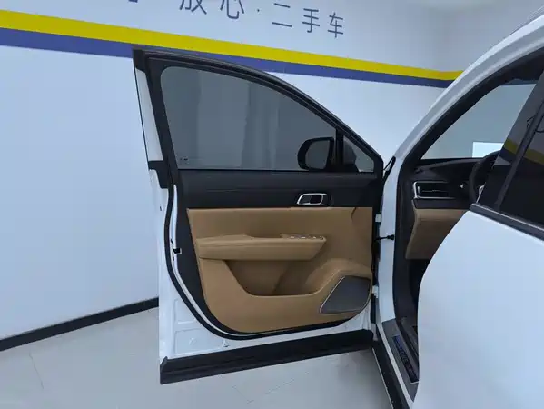 Li Auto ONE 2021