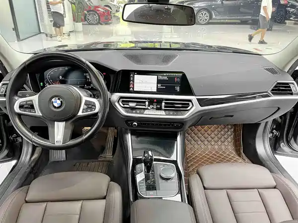 BMW 3 Series 2021