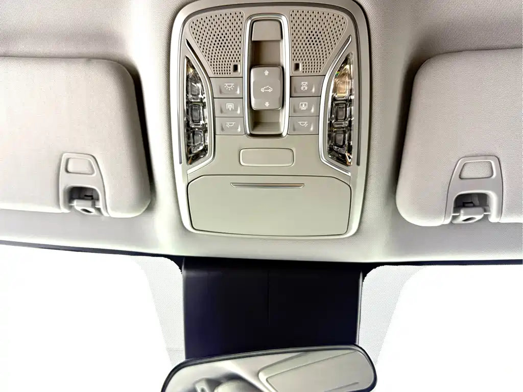 GAC Trumpchi M6 2021 — фото 17