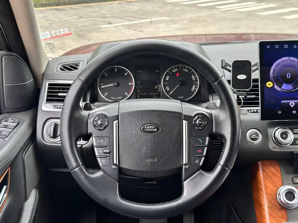 Land Rover Range Rover Sport 2013 — фото 18