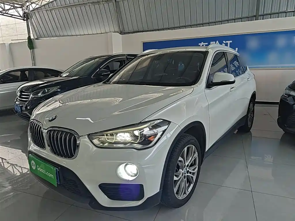 BMW X1 2019 — фото 1