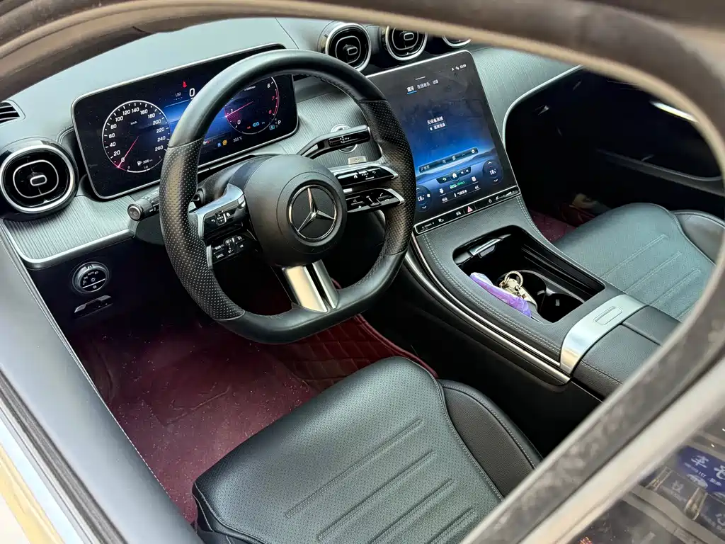 Mercedes-Benz C-Class 2022 — фото 4