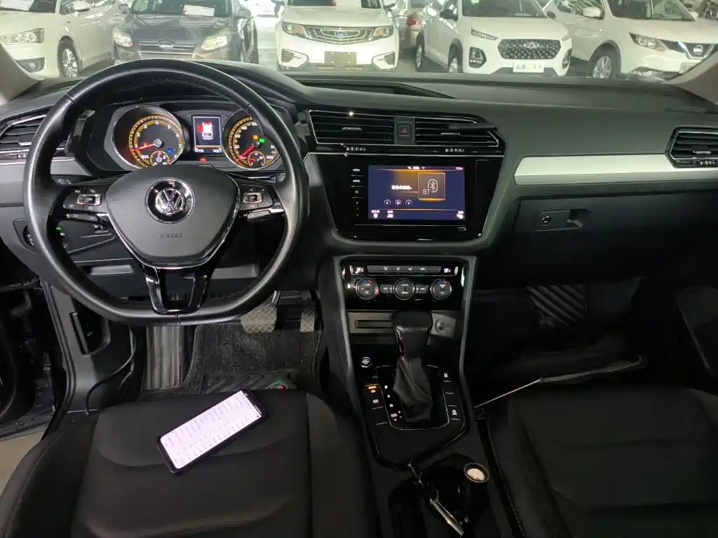 Volkswagen Tiguan L 2020