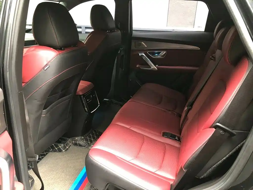 Jetour X70 PLUS 2021 — фото 10