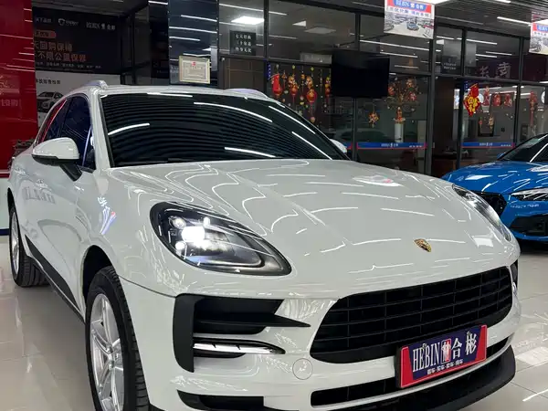 Porsche Macan 2020