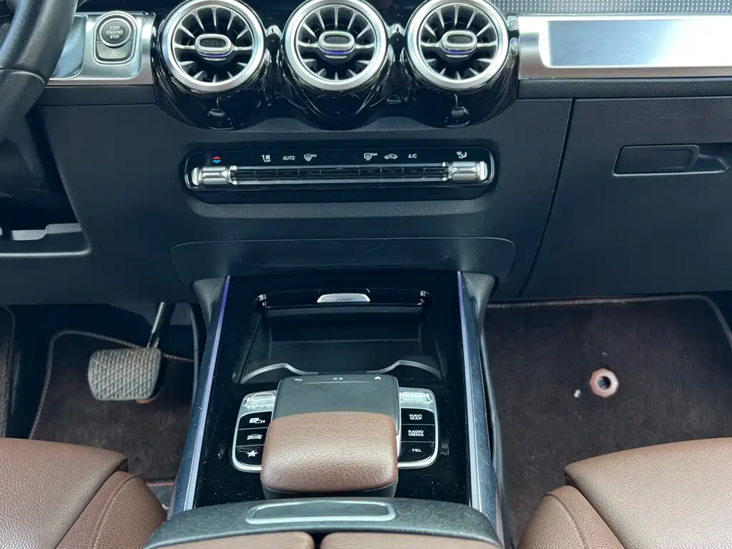 Mercedes-Benz GLB 2020