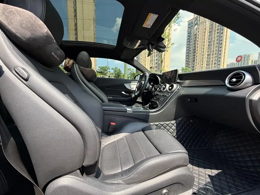 Mercedes-Benz C-Class 2021
