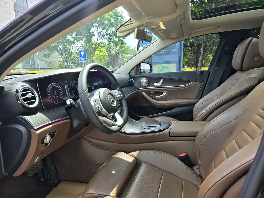 Mercedes-Benz E-Class 2020 — фото 4