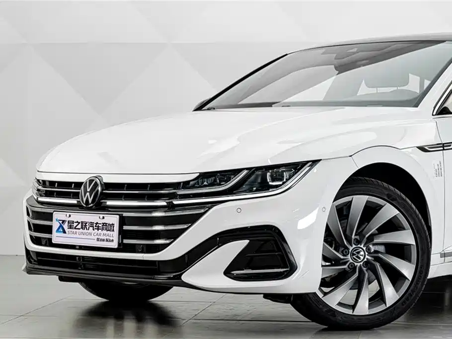 Volkswagen CC 2024 — фото 3