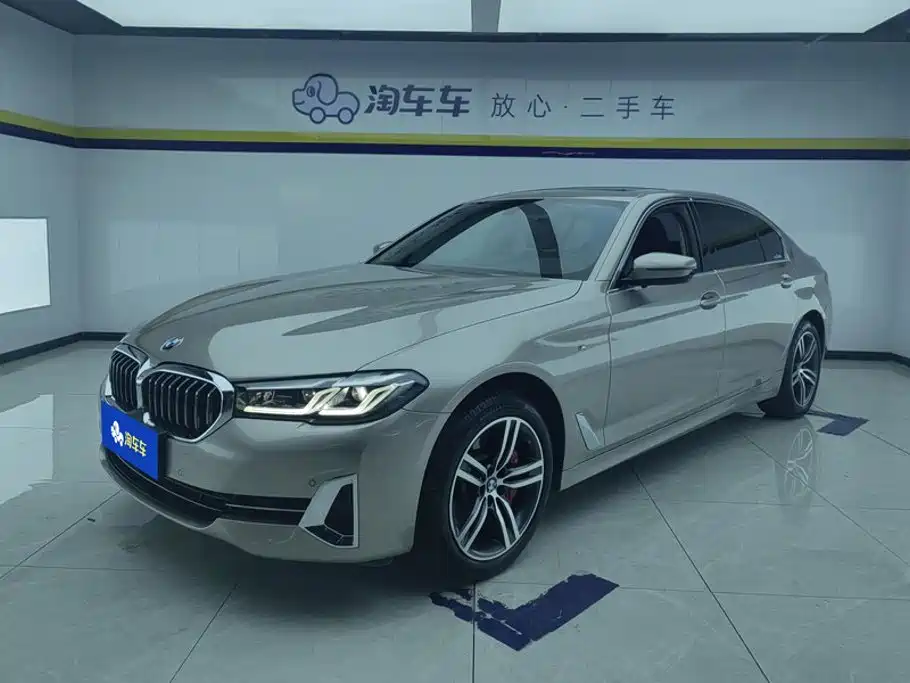 BMW 5 Series 2023