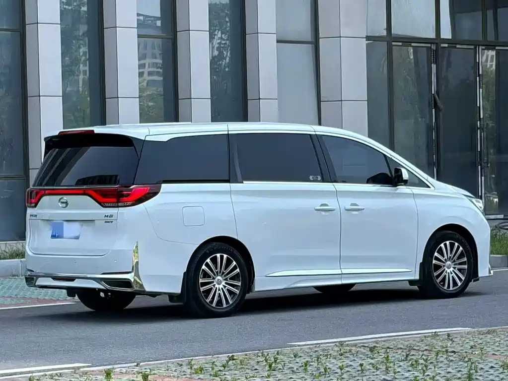 GAC Motor Trumpchi M8 2022 — фото 7