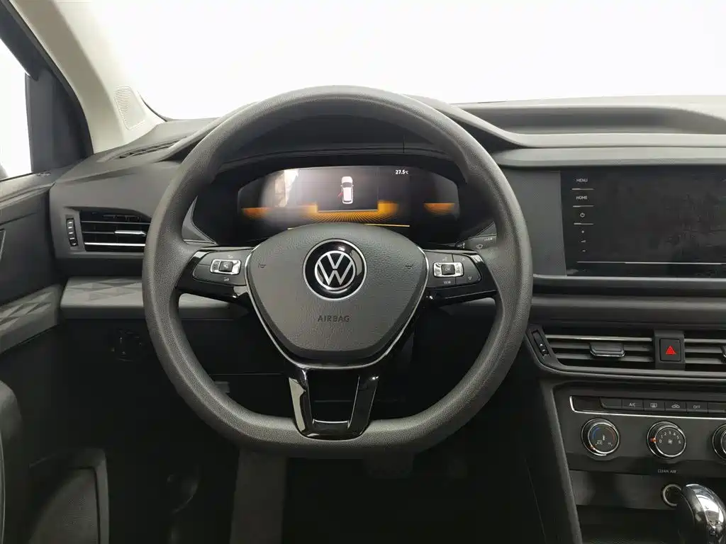 Volkswagen Tharu 2022 — фото 11