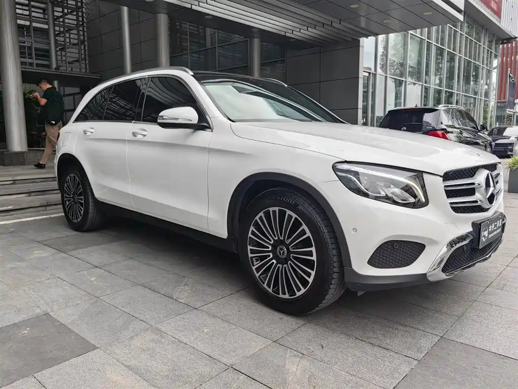 Mercedes-Benz GLC 2019