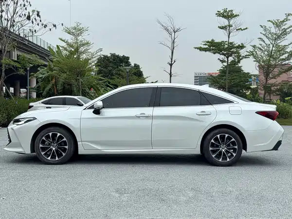 Toyota Avalon 2023