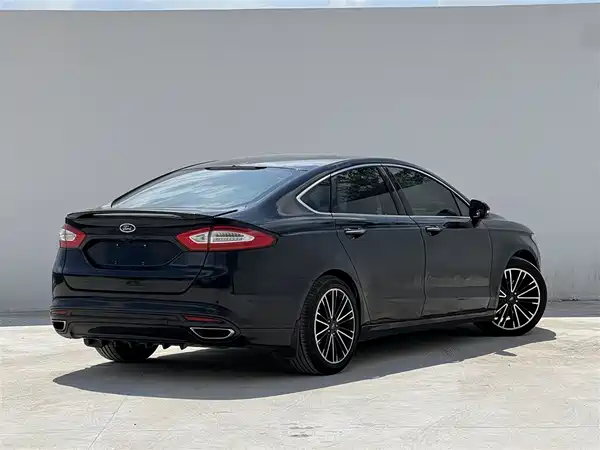 Ford Mondeo 2014