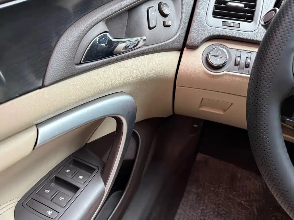Buick Regal 2015 — фото 13