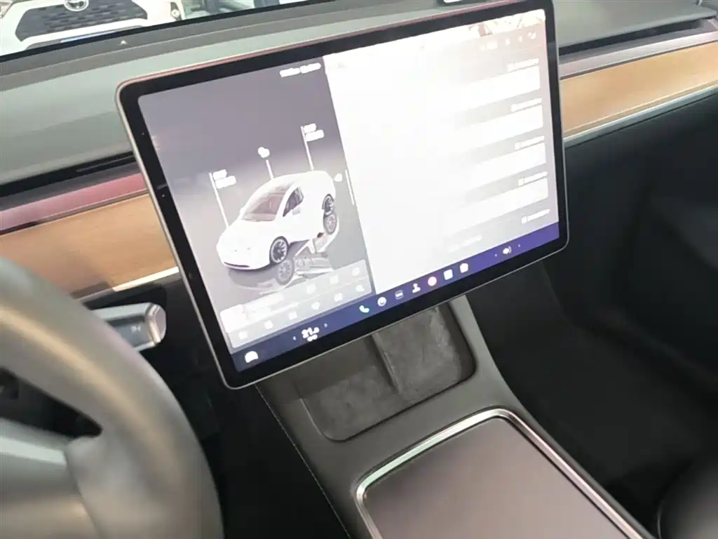 Tesla Model Y 2022 — фото 14