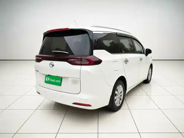GAC Trumpchi M6 2020