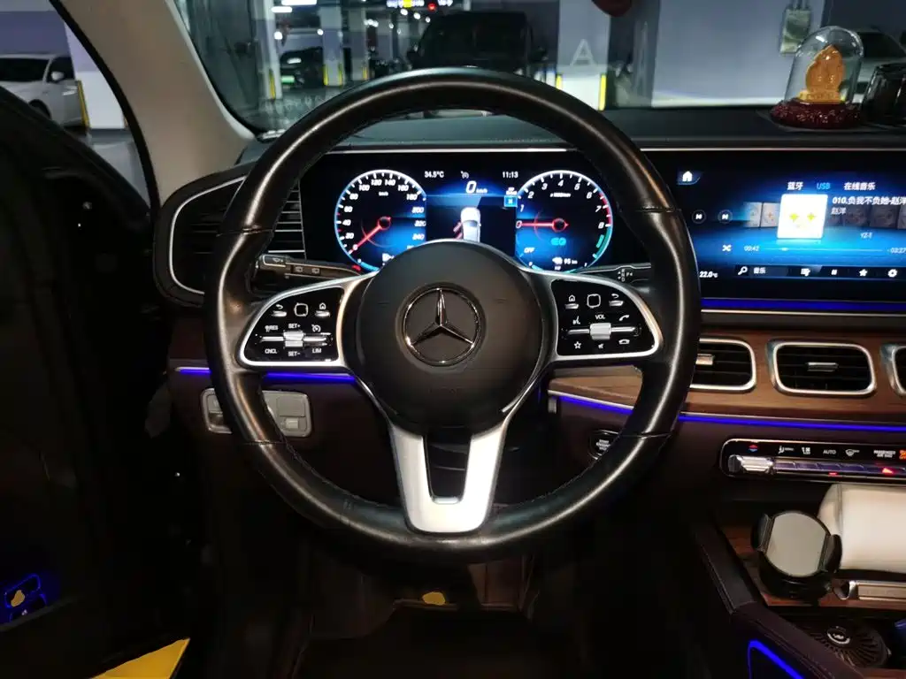 Mercedes-Benz GLE New Energy 2023 — фото 11