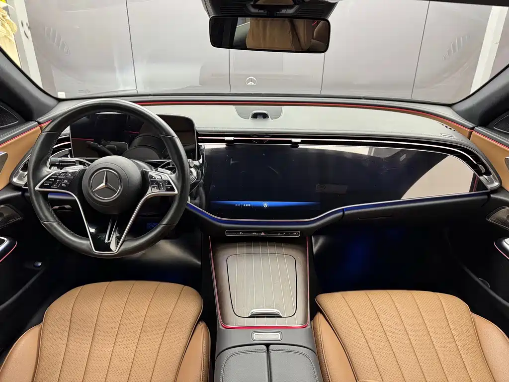 Mercedes-Benz E-Class 2023 — фото 5