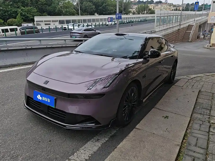 Lynk & Co 10 2025