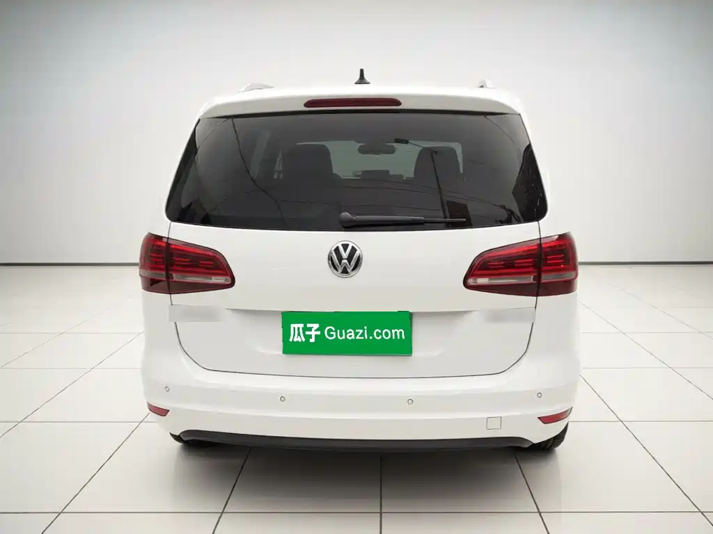 Volkswagen Sharan 2016 — фото 5