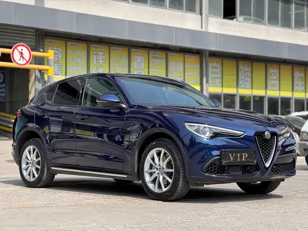 Alfa Romeo Stelvio 2019