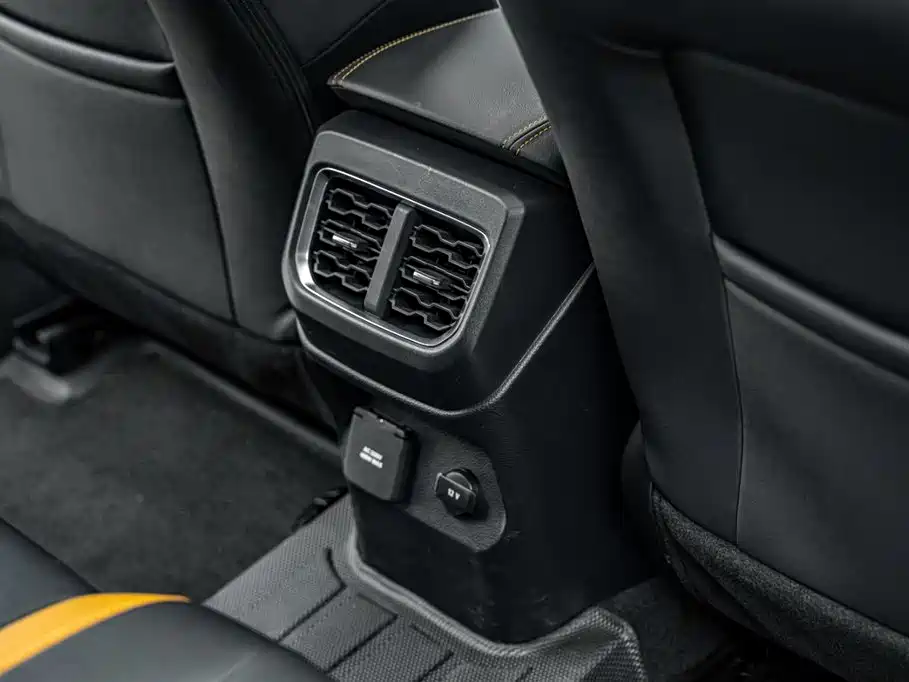 Ford Ranger 2025 — фото 25
