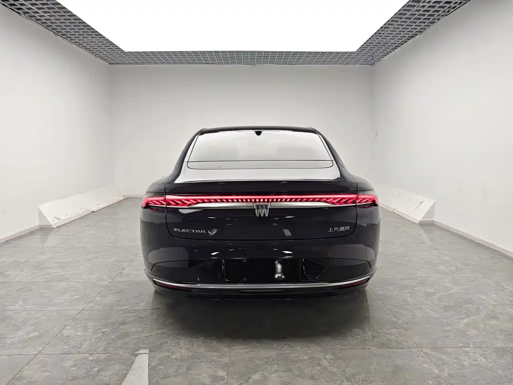 Buick Zhijing L7 2025 — фото 13