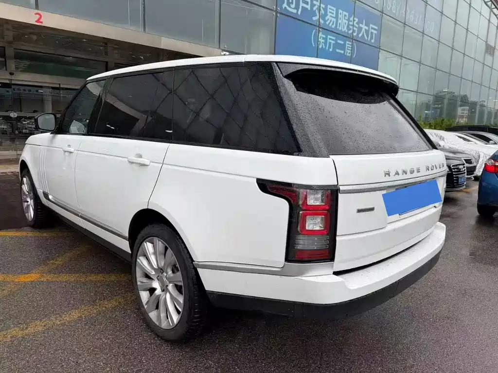 Land Rover Range Rover 2015 — фото 14