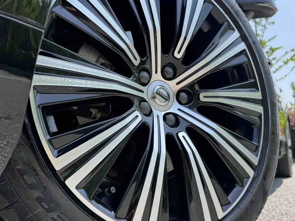 Volvo S90 2023 — фото 9