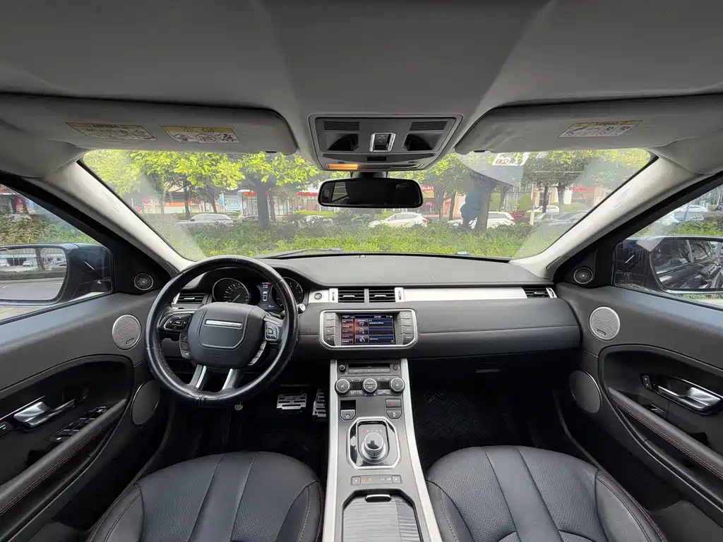Land Rover Evoque 2013 — фото 15