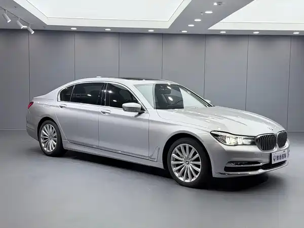 BMW 7 Series 2019