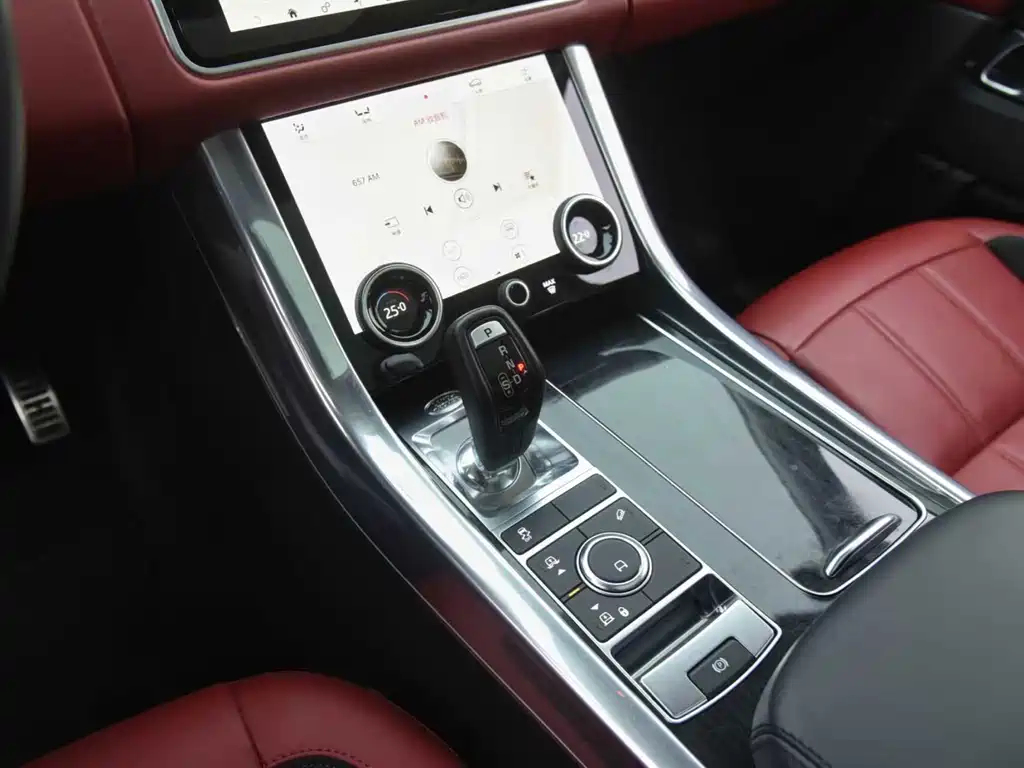 Land Rover Sport 2021 — фото 12