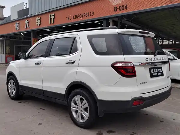 Changan Auchan CX70 2016