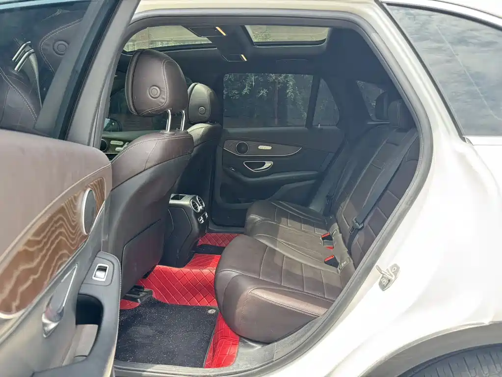 Mercedes-Benz GLC 2020