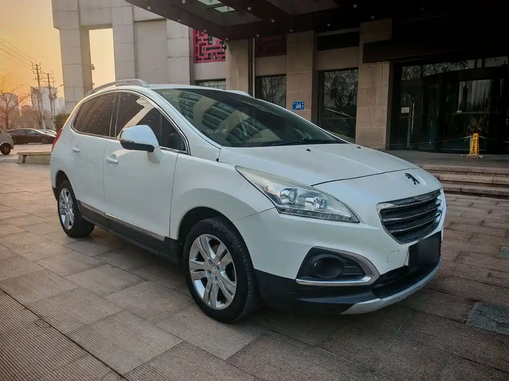 Peugeot 3008 2015 — фото 10