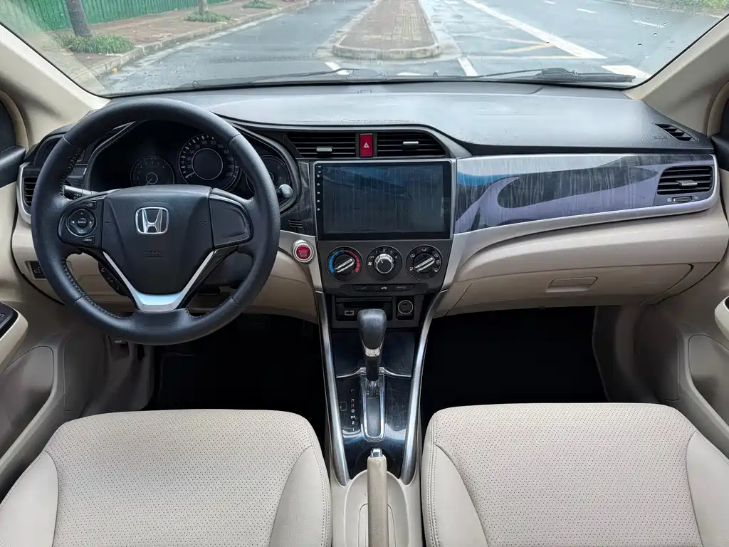 Honda Crider 2015 — фото 10