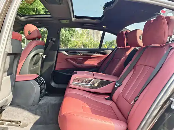 BMW 5 Series 2018